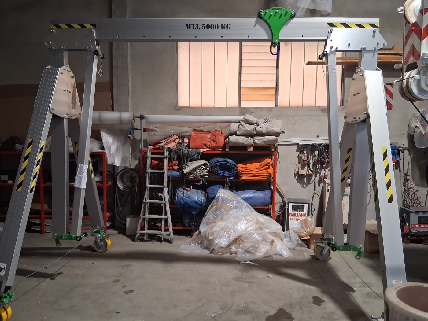 Gru a portale leggera in alluminio 5.000 kg