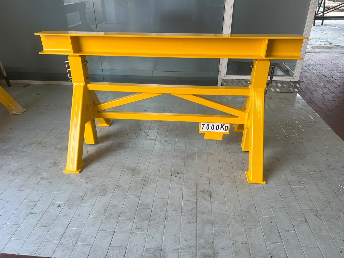 Cavalletto 7.000 kg regolabile in altezza 800–1.200 mm
