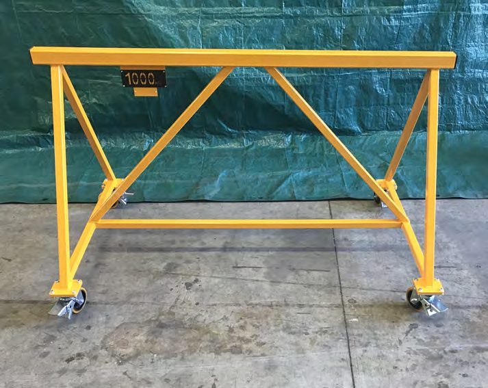 Cavalletto con ruote a leva per spostamento