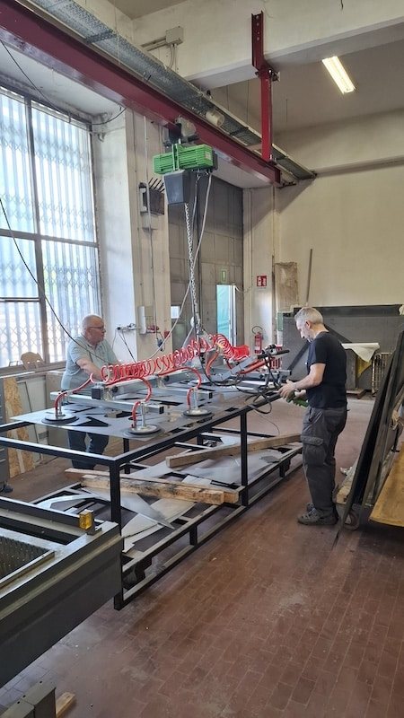 Vacuum lifters for sheet metal — altre foto