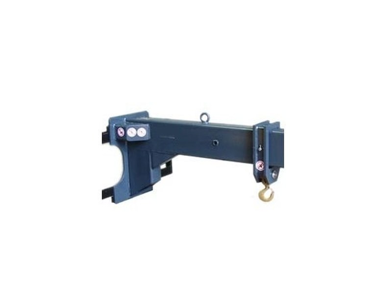 Carriage-mounted fixed-beam crane jib