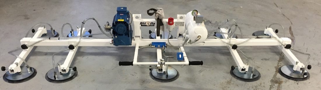 10-pad vacuum lifter for sheet metal